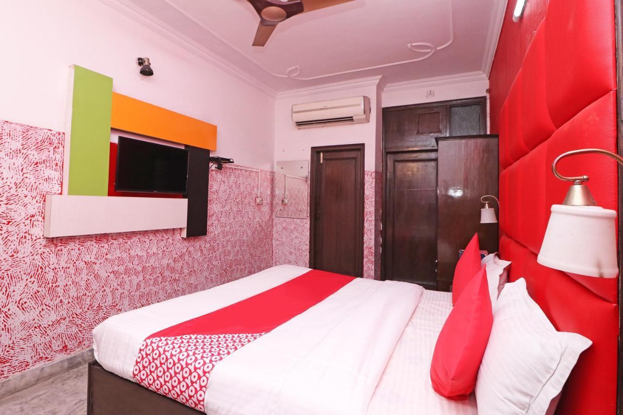 Oyo 29304 Hotel Pooja Yamuna Nagar Екстер'єр фото