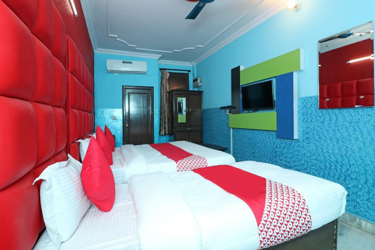 Oyo 29304 Hotel Pooja Yamuna Nagar Екстер'єр фото
