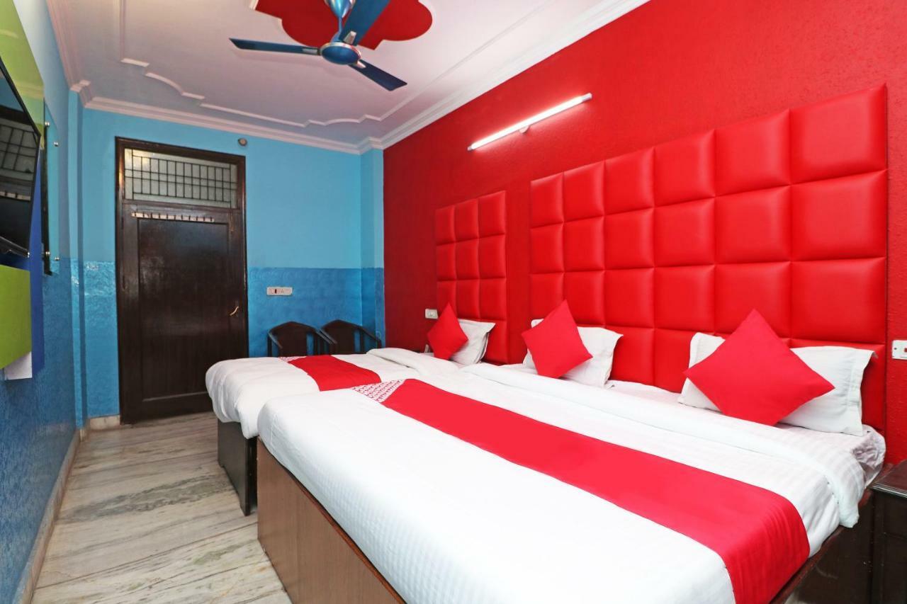 Oyo 29304 Hotel Pooja Yamuna Nagar Екстер'єр фото