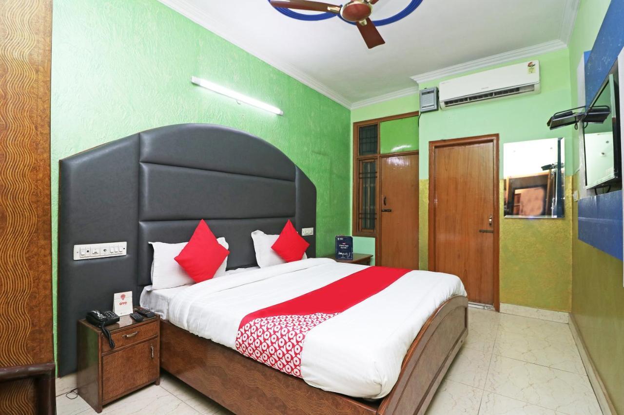 Oyo 29304 Hotel Pooja Yamuna Nagar Екстер'єр фото