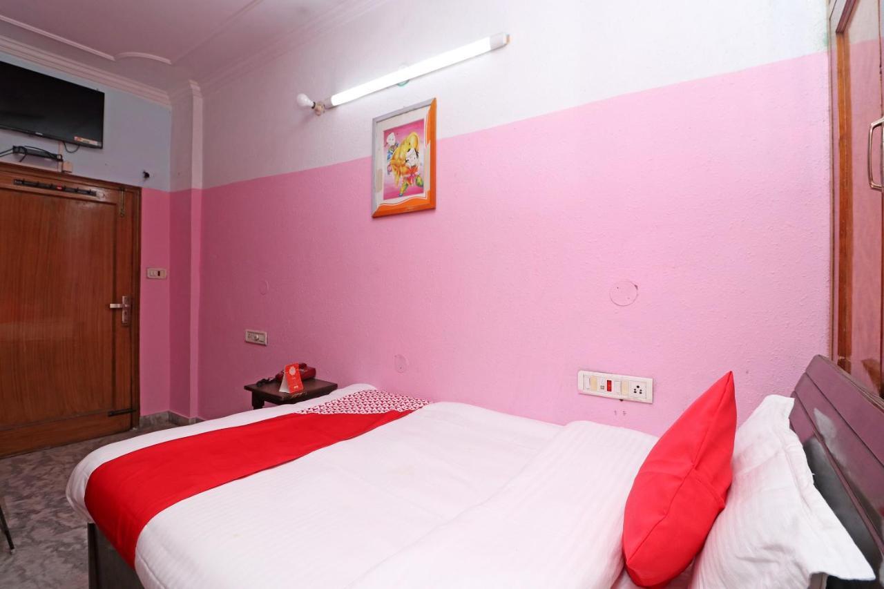 Oyo 29304 Hotel Pooja Yamuna Nagar Екстер'єр фото