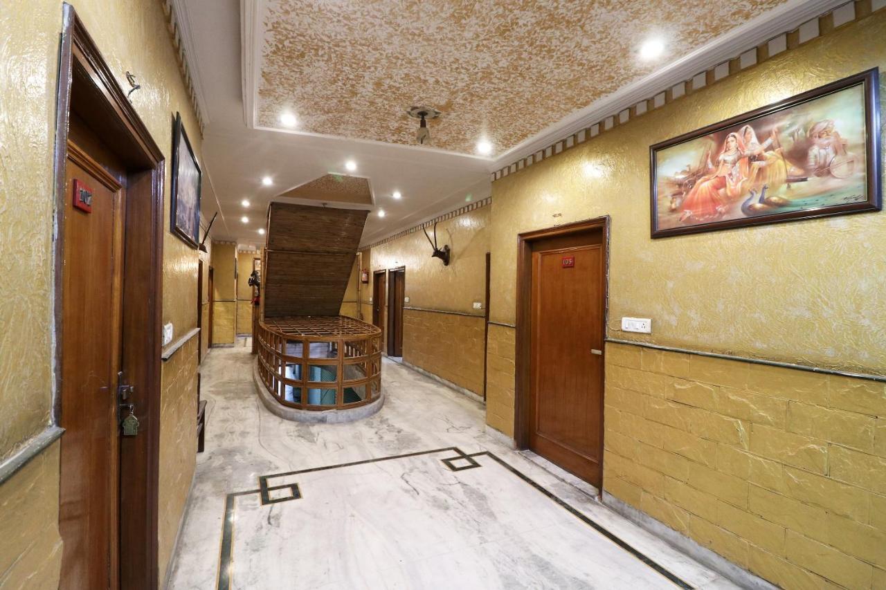Oyo 29304 Hotel Pooja Yamuna Nagar Екстер'єр фото